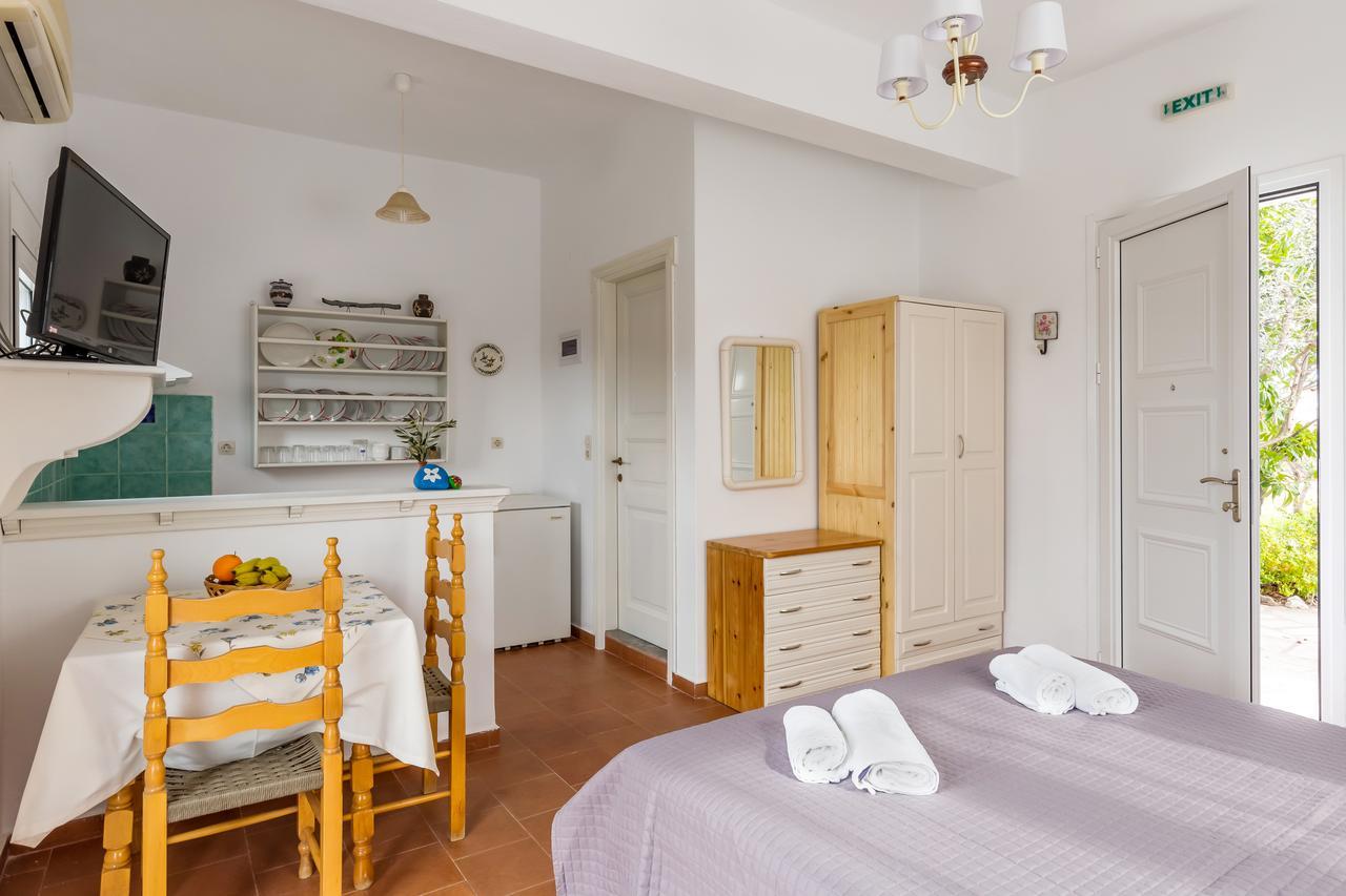 Villa Thea Panormos  Eksteriør bilde